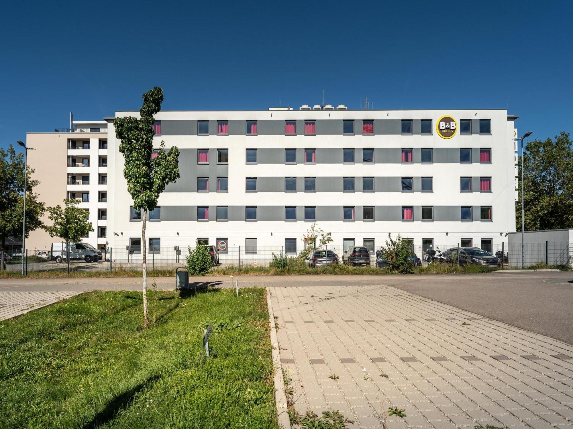 B&B Hotel Freiburg-Sued Bagian luar foto